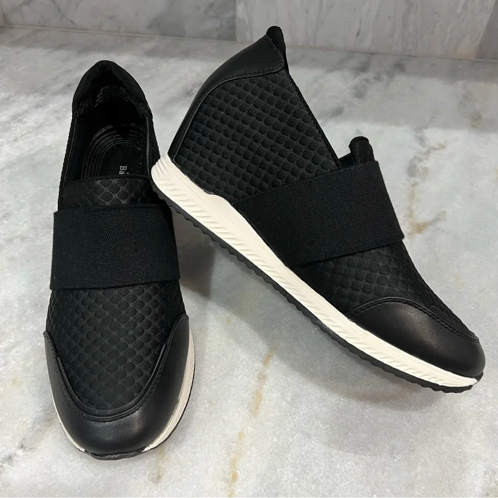 Baretraps Jamese Black Wedge Slip On Sneaker - Picture 1 of 10